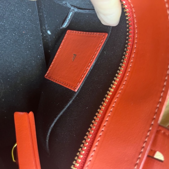 FRAME  les second mini handbag in vibrant orange with gold hardware, crossbody - Picture 10 of 13